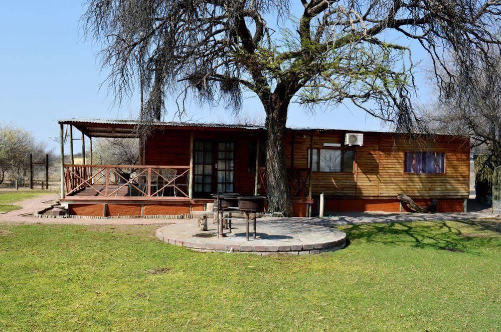 Harnas Wildlife Foundation Gobabis Εξωτερικό φωτογραφία